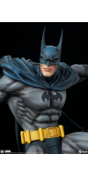 Batman - Batman Premium Format 1:4 Scale Statue