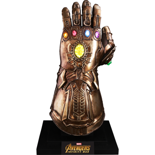 Avengers 3: Infinity War - Infinity Gauntlet 1:1 Scale Life-Size Replica