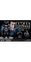 Batman vs Superman: Dawn of Justice - Batman Artist Mix Hot Toys Figure