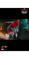 Spider-Man: Far From Home - Spider-Man Homemade Suit 1/6th Scale Hot Toys Action Figure