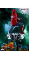 Spider-Man: Far From Home - Spider-Man Homemade Suit 1/6th Scale Hot Toys Action Figure