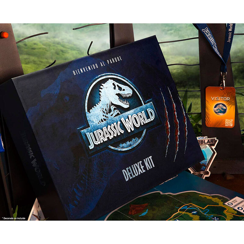 Jurassic World Spanish Deluxe Kit - Image 3