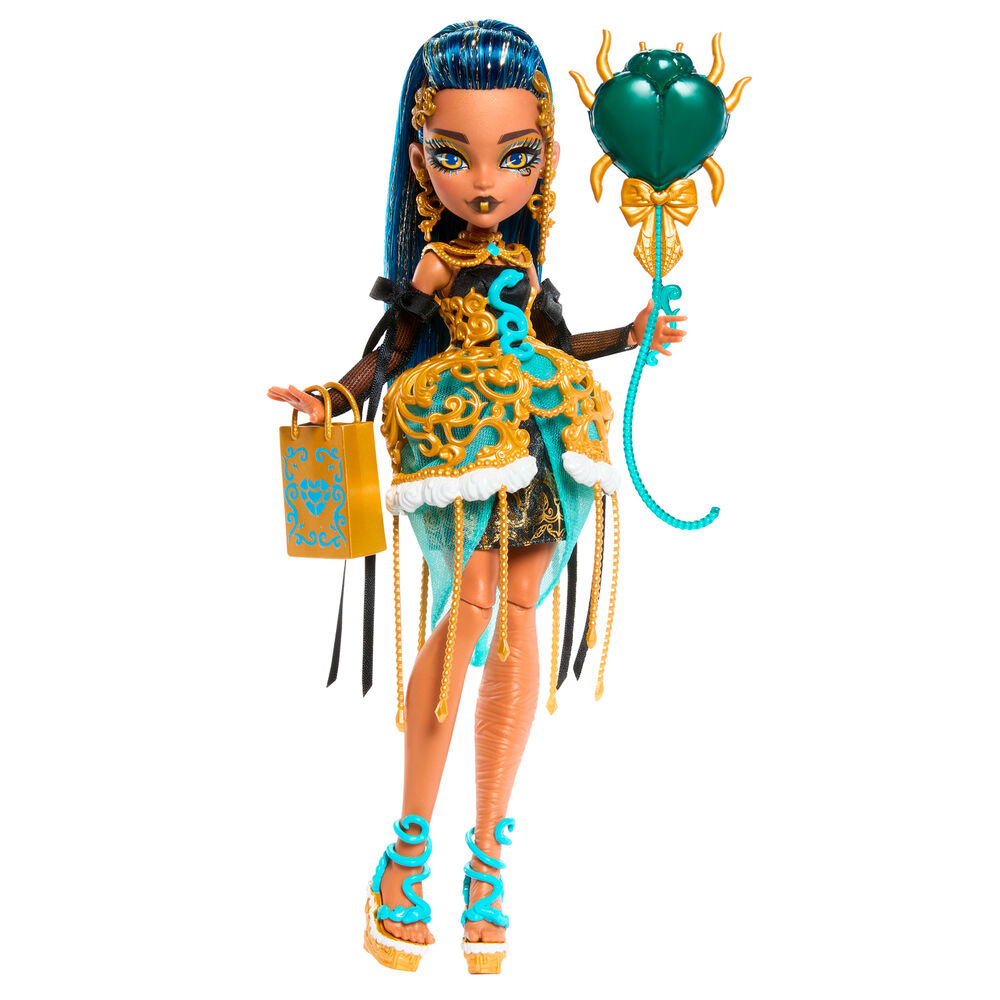Monster High Scary Sweet Birthday 1600 Cleo De Nile doll - Image 2