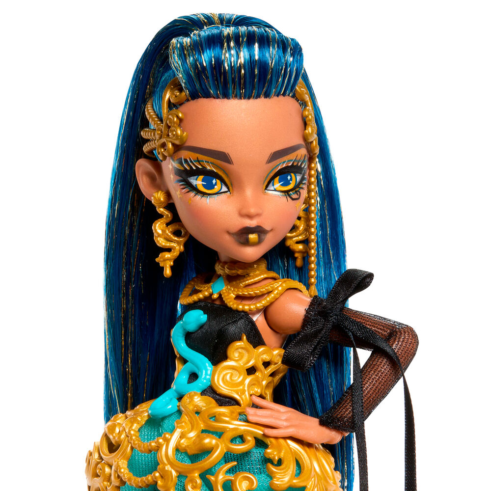 Monster High Scary Sweet Birthday 1600 Cleo De Nile doll - Image 4