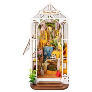 Flower House Bookend model 240pcs