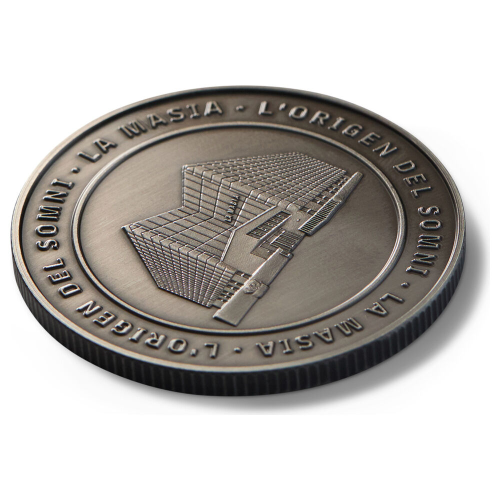 F.C. Barcelona Massia coin - Image 6