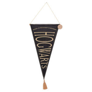 Harry Potter Hogwarts hanging banner