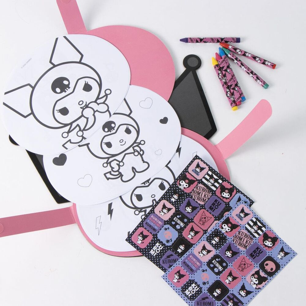 Hello Kitty Kuromi colouring activity book - Image 4