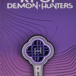 Pin - HUNTR/X Light Stick