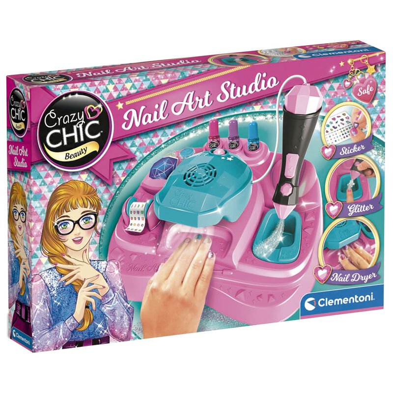 Crazy Chic Nail Art Studio game
