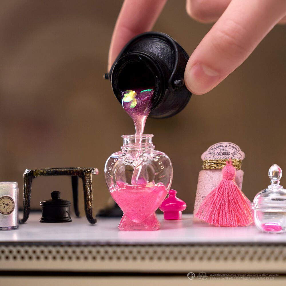 Miniverse Make It Mini Holiday Harry Potter surprise capsule assorted - Image 12