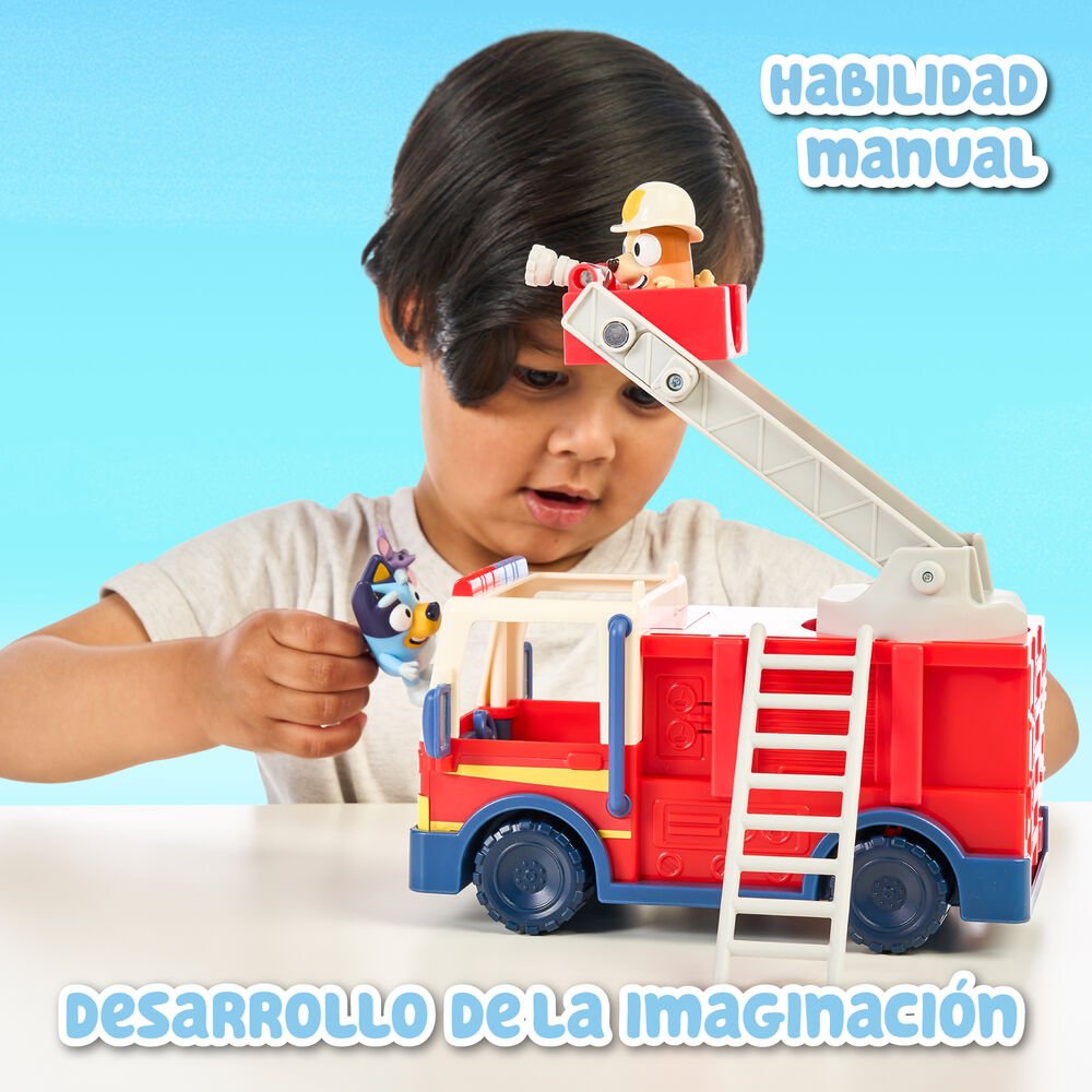 Bluey firetruck + figures - Image 8