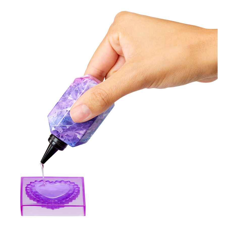 Rainbow High Crystal Fashion Violet doll - Image 10