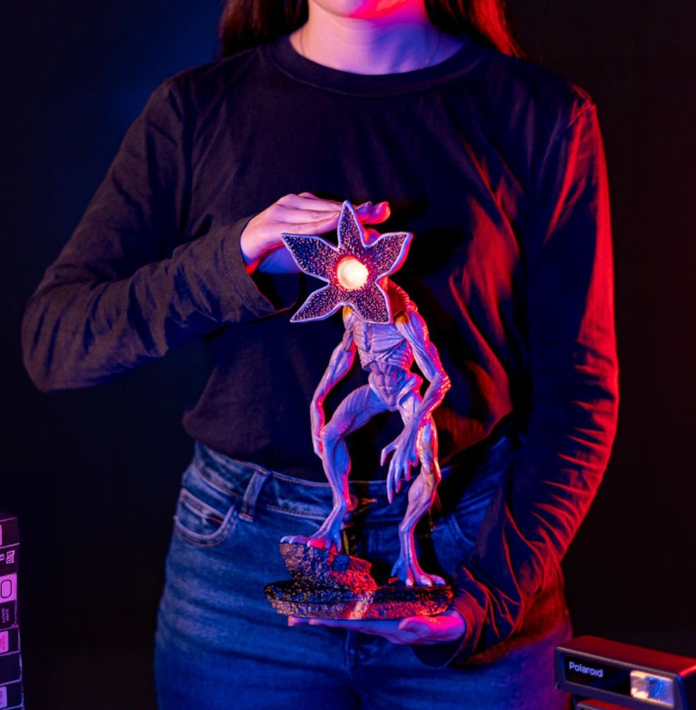 Stranger Things Demogorgon lamp - Image 3
