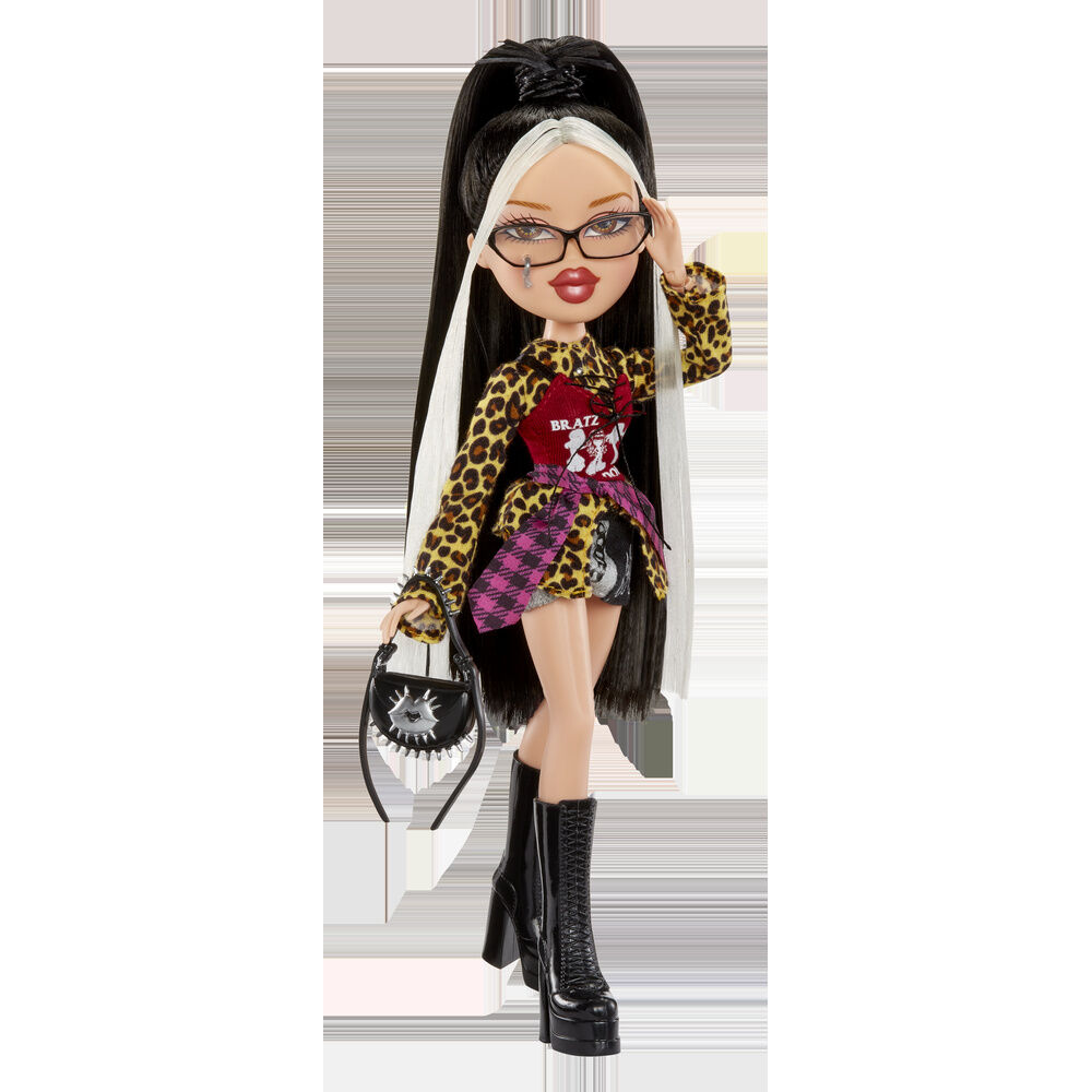 Bratz Stylin Jade doll + t-shirt - Image 2