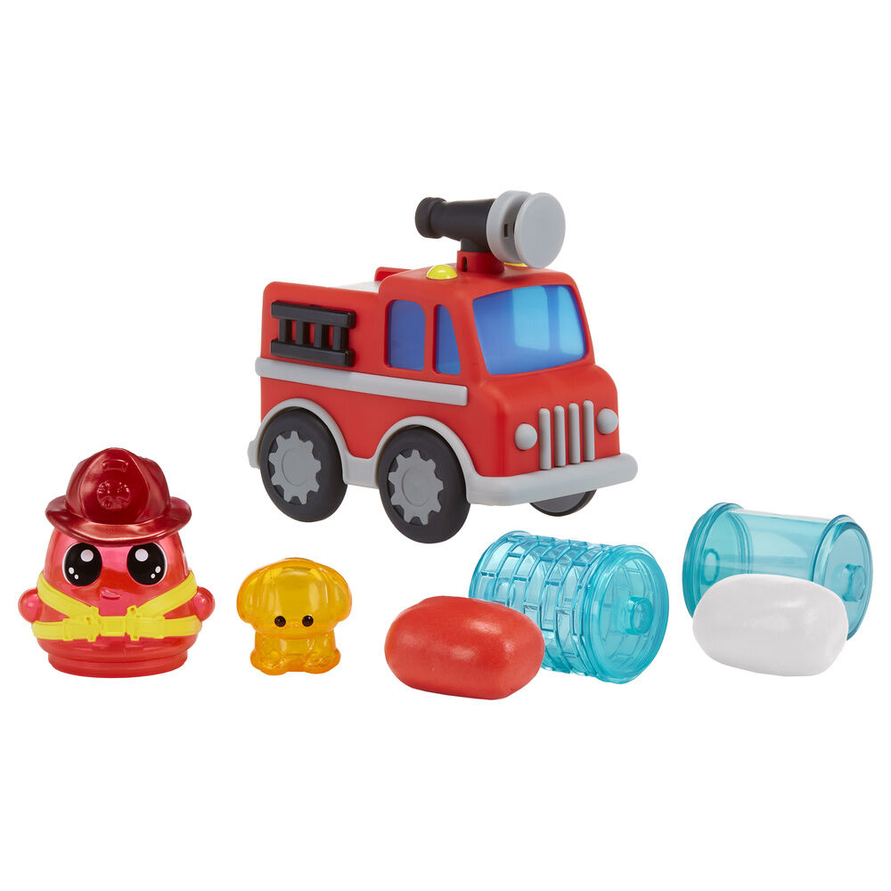 DohKins Fire truck + Firefighter set - Image 2