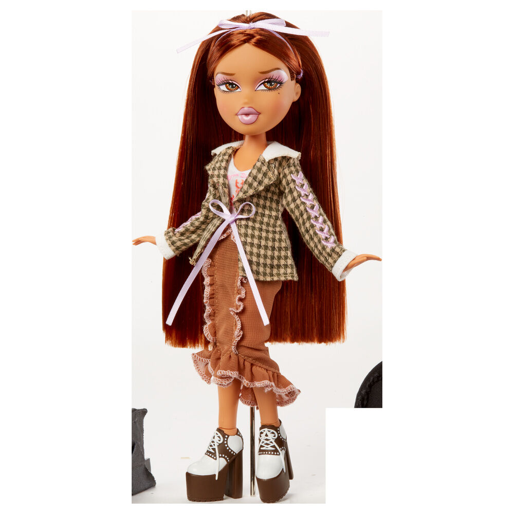 Bratz Stylin Yasmin doll + t-shirt - Image 3