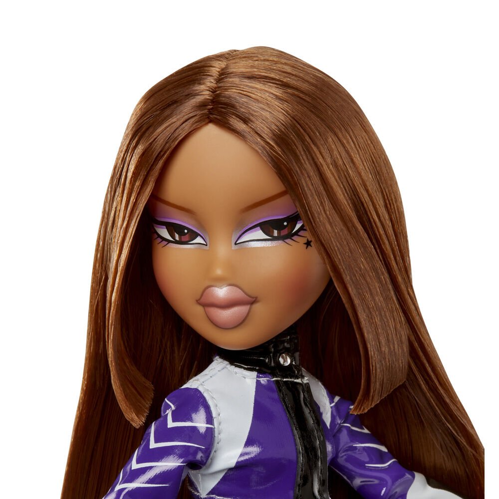 Bratz Scorchin Yasmin doll - Image 4