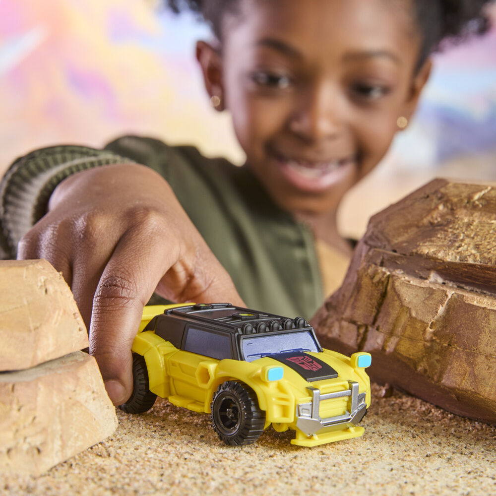Transformers Cyberworld Bumblebee figure 10cm - Image 6