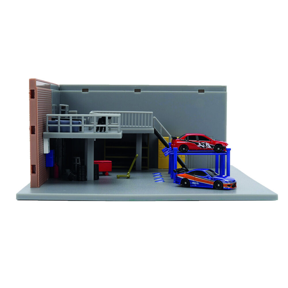 Fast & Furious Hans garage diorama replica - Image 2
