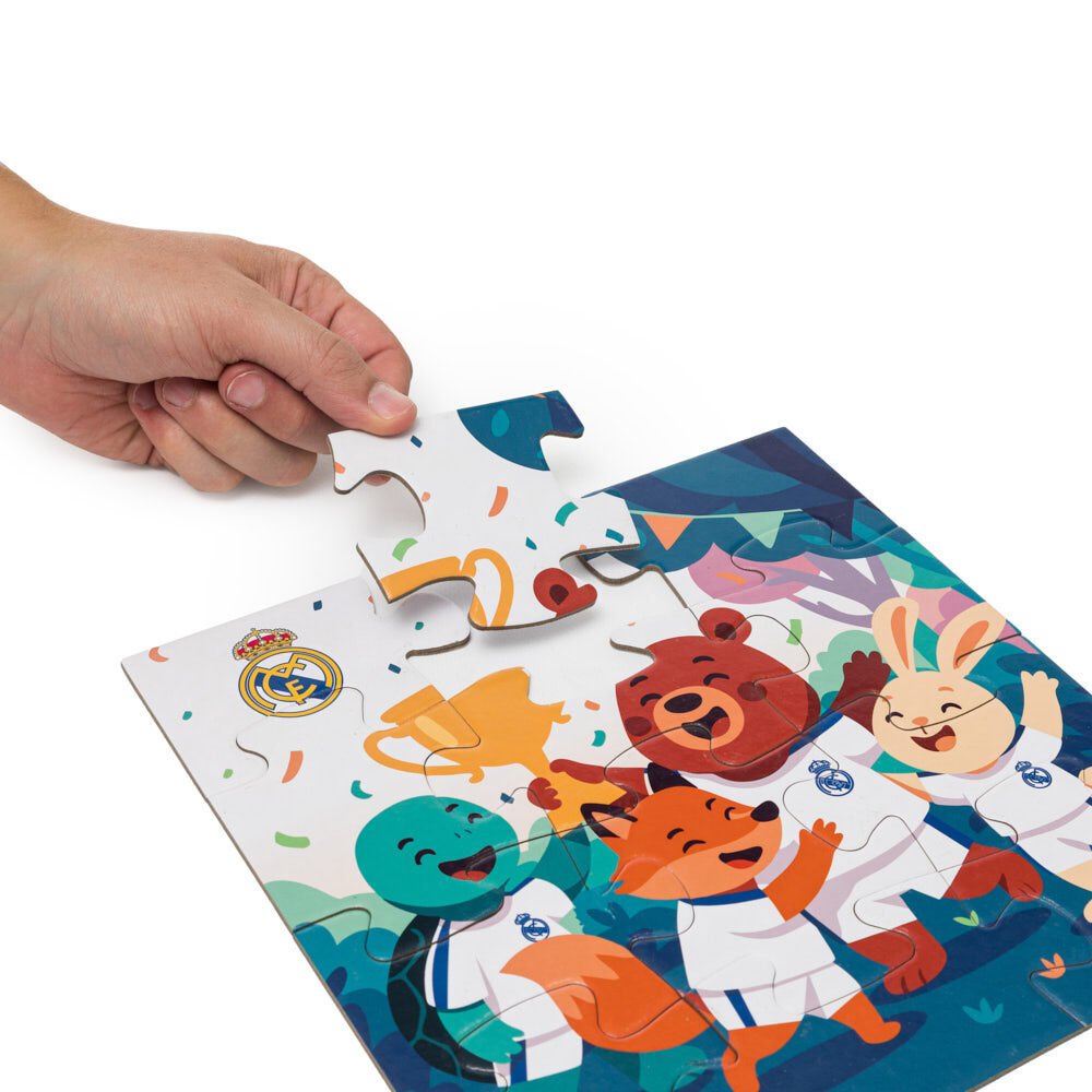 Real Madrid puzzle 12pcs - Image 3