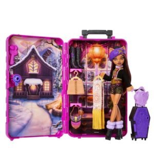 Monster High Skulltimate Secrets Clawdeen Wolf doll and wardrobe