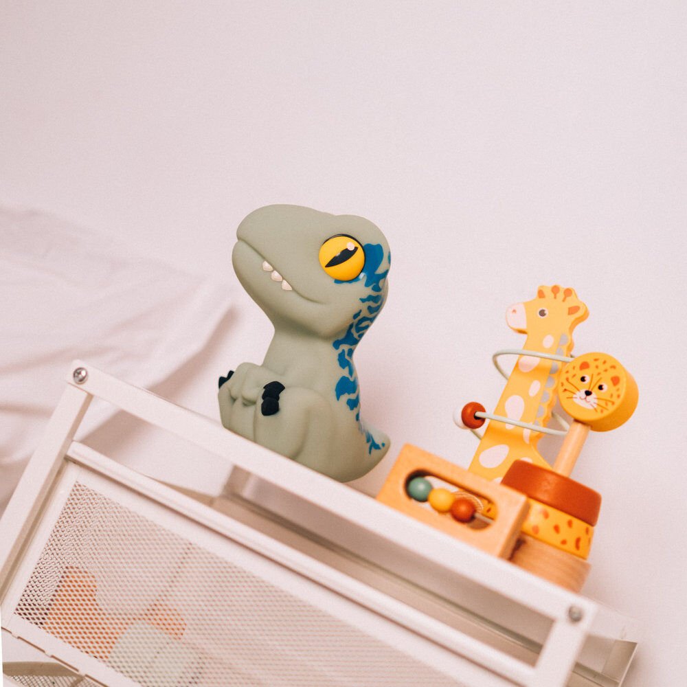Jurassic World Blue squishy lamp - Image 5